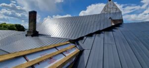 Монтаж фальцевої покрівлі